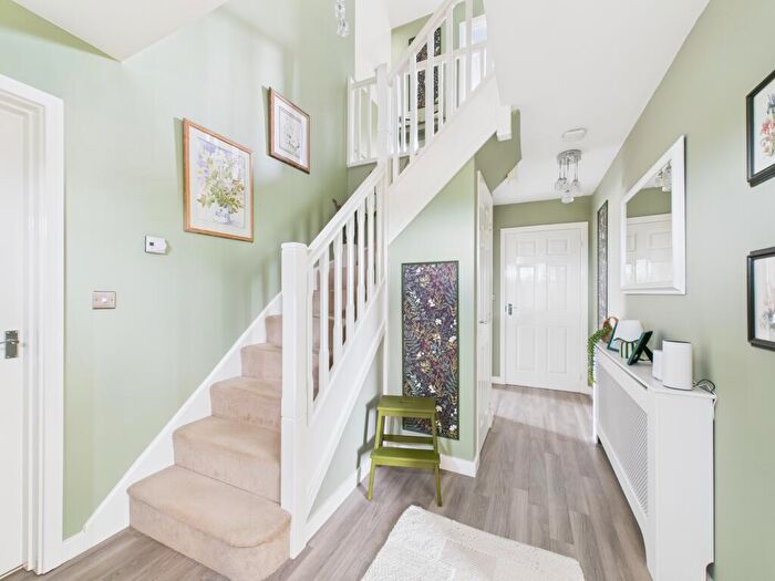 4 Bedroom Detached House For Sale In Marisco Close, Boulton Moor, DE24