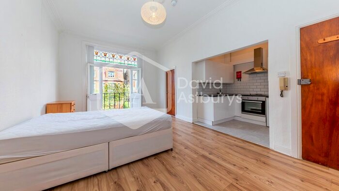 Studio To Rent In Parsifal Road, West Hampstead, London, NW6