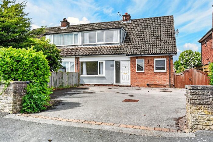 4 Bedroom Semi Detached House For Sale In The Ruddings, Wheldrake, YO19