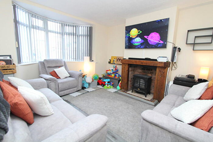2 Bedroom Semi-Detached House For Sale In Crabourne Road, Dudley Wood, Netherton, Dudley., DY2