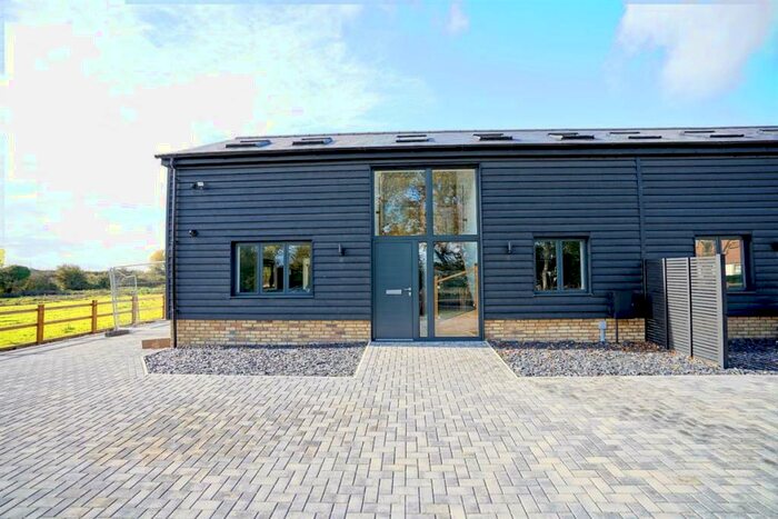 3 Bedroom Semi-Detached House For Sale In Robins Barns, Colmworth Hill, Little Staughton, Bedford, MK44