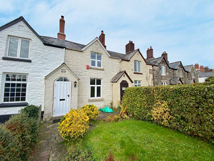 2 Bedroom Cottage For Sale In Fitzford Cottages, Tavistock, PL19