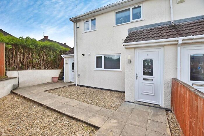 1 Bedroom Apartment To Rent In Pawlett Walk, Bristol, BS13