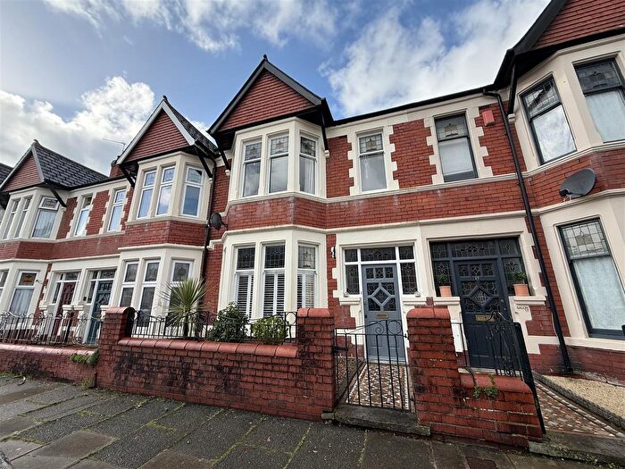 4 Bedroom Terraced House For Sale In Kensington Avenue, Cardiff, CF5