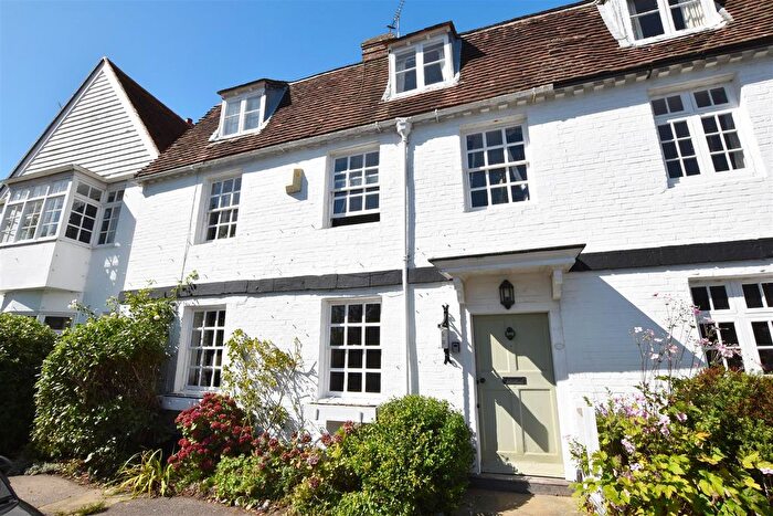 4 Bedroom Terraced House For Sale In German Street, Winchelsea, TN36