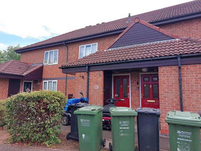 1 Bedroom Flat To Rent In Broomy Close, Stourport-on-severn, DY13