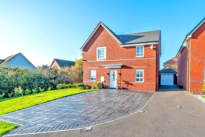 4 Bedroom Detached House For Sale In Dawes Way, Hednesford, Cannock, WS12