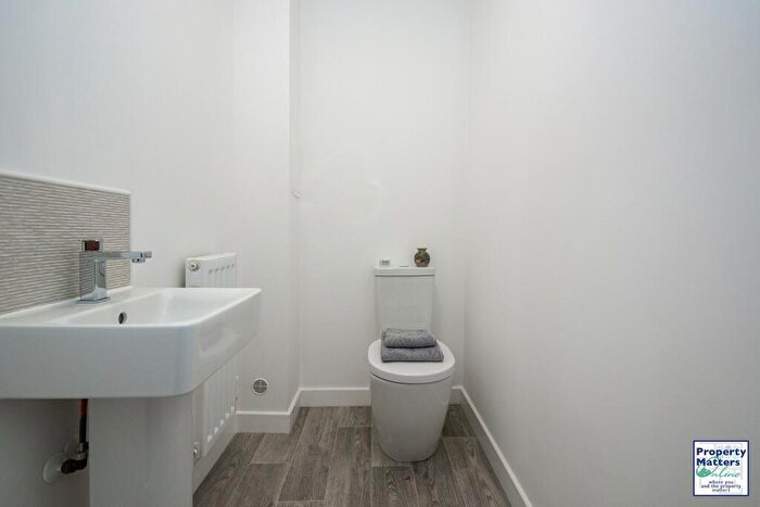 3 Bedroom Terraced House For Sale In Strathearn Way, Kilmaurs, KA3