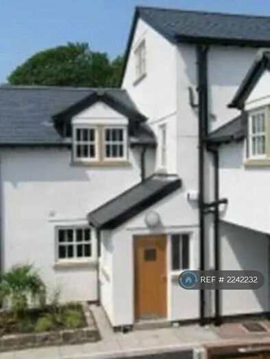 2 Bedroom Flat To Rent In Barton Road, Manchester, M28