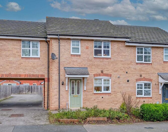 3 Bedroom Terraced House For Sale In Bridge Road, Bromsgrove, B60