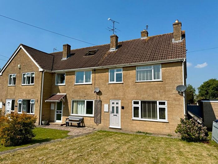 3 Bedroom End Of Terrace House For Sale In Laburnum Mews, Stonehouse, GL10