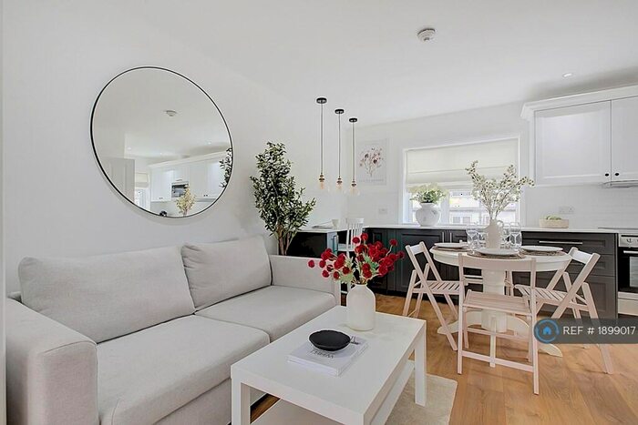 3 Bedroom Flat To Rent In Colindale, London, NW9