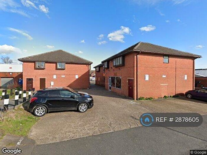 2 Bedroom Flat To Rent In Chapel Walk, Alfreton, DE55