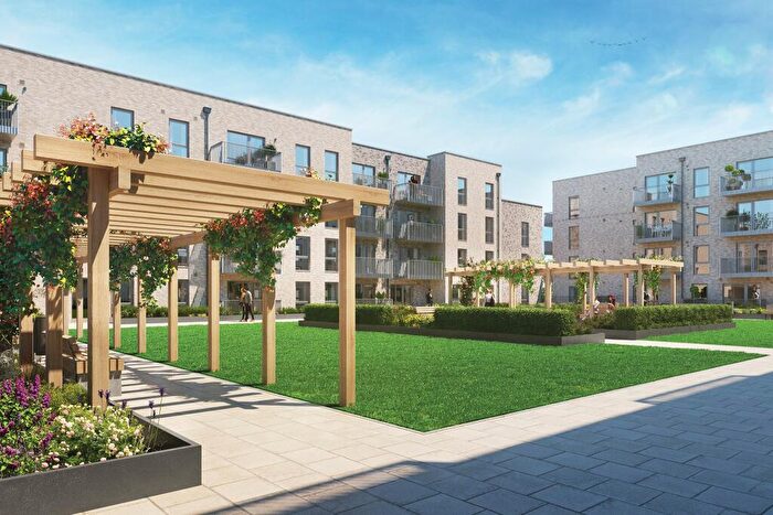 1 Bedroom Apartment For Sale In Liberty Court, Greenhithe, Kent, DA2