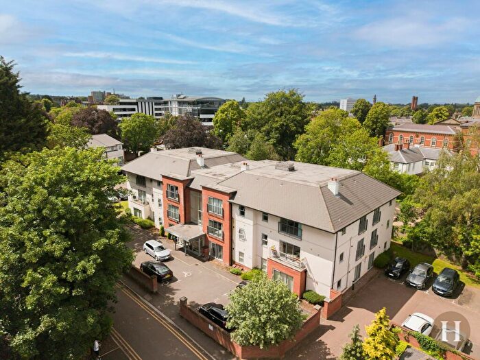 1 Bedroom Flat For Sale In Kensington Court, Highfield Road, Edgbaston, Birmingham, B15