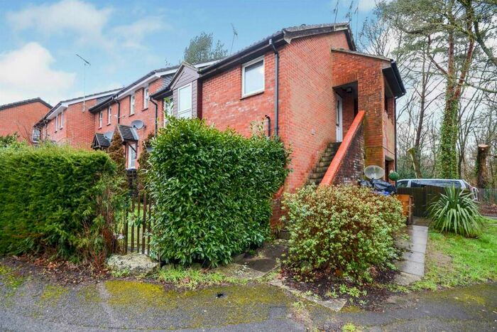 Studio To Rent In Priory Close, Alderbury, Salisbury, SP5