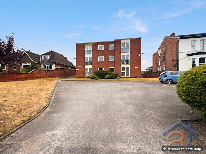 1 Bedroom Flat For Sale In Park Crescent, Hesketh Park, Southport, PR9