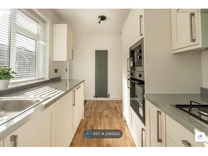 2 Bedroom Bungalow To Rent In Deerstone Way, Dunnington, York, YO19