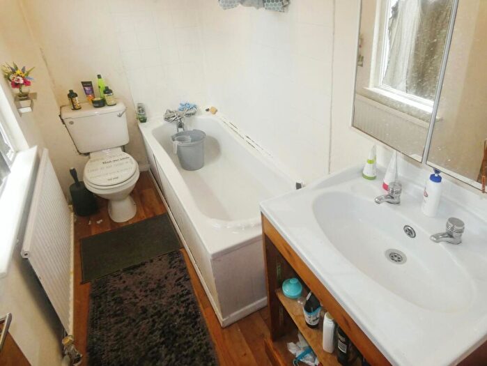 1 Bedroom Flat To Rent In Newcastle Street, Mansfield, NG18