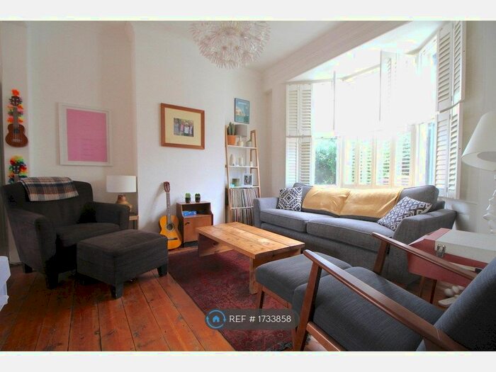 3 Bedroom Terraced House To Rent In Wilmot Road, London, E10