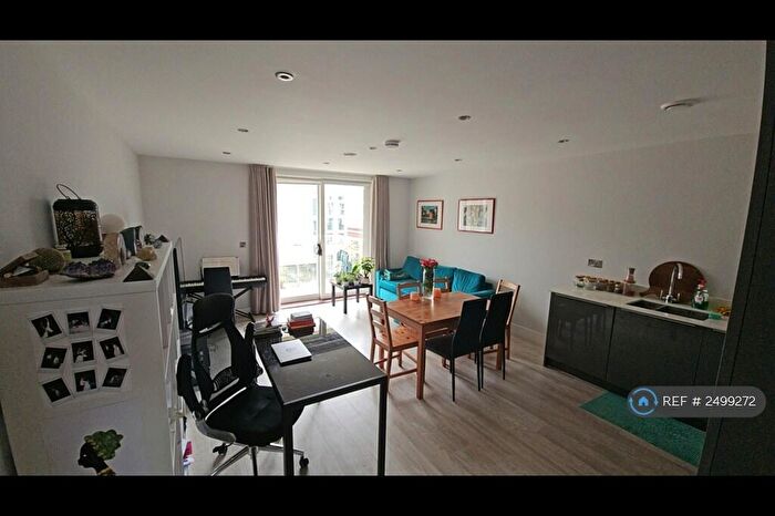 2 Bedroom Flat To Rent In Great Northern Road, Cambridge, CB1