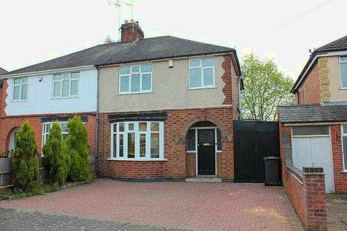 3 Bedroom Semi-Detached House To Rent In Milford Road, Knighton, Leicester, LE2