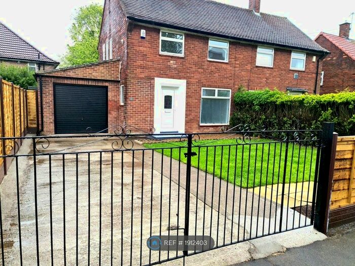 2 Bedroom Semi-Detached House To Rent In Hansby Bank, Leeds, LS14