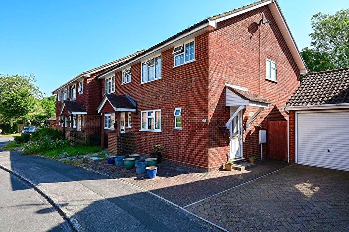 3 Bedroom Terraced House For Sale In Greenwood Drive, Basingstoke, RG24