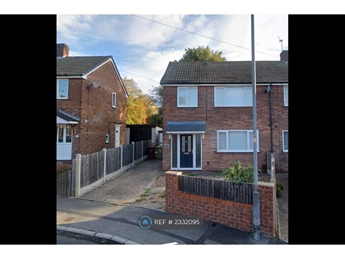 3 Bedroom Semi-Detached House To Rent In Wensley Drive, Pontefract, WF8