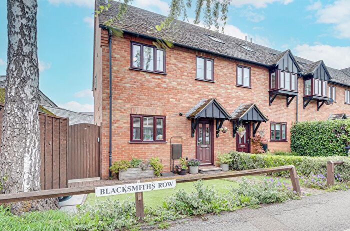 3 Bedroom Semi-Detached House For Sale In Blacksmiths Row, High Street, Markyate, AL3