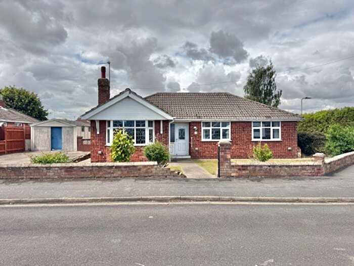 3 Bedroom Detached Bungalow For Sale In Holton Mount, Holton Le Clay, DN36