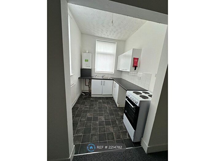 1 Bedroom Flat To Rent In Creswell Street, St. Helens, WA10