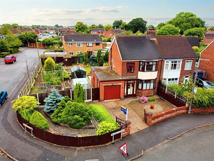 3 Bedroom Semi-Detached House For Sale In Priorway Avenue, Borrowash, DE72