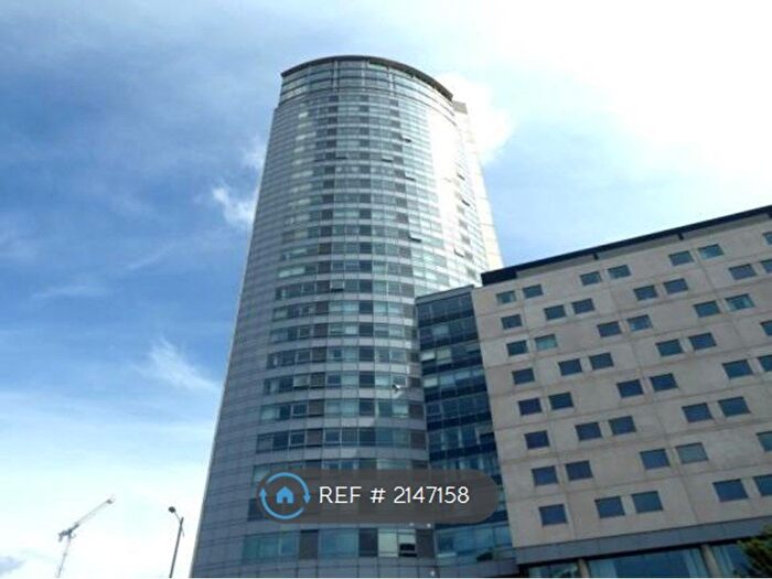 2 Bedroom Flat To Rent In Old Hall Street, Liverpool, L3