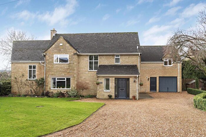 5 Bedroom Detached House For Sale In Baunton Lane, Cirencester, Gloucestershire, GL7