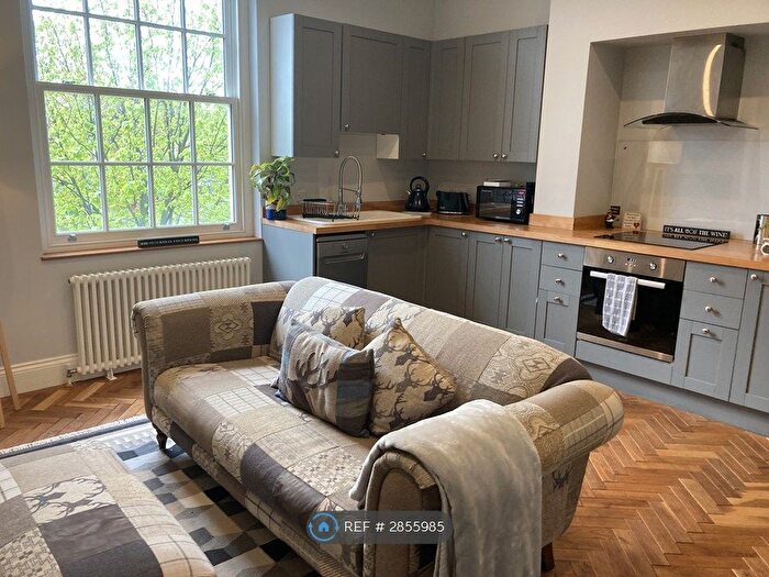 2 Bedroom Flat To Rent In Chilwell Road, Beeston, NG9