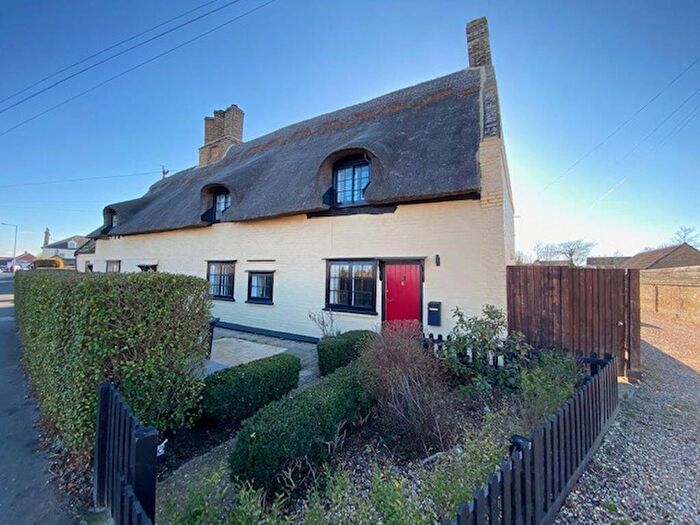 4 Bedroom Semi-Detached House To Rent In Townsend, Soham, Ely, Cambridgeshire, CB7