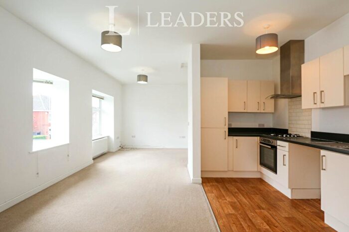 2 Bedroom Flat To Rent In Christchurch, BH23