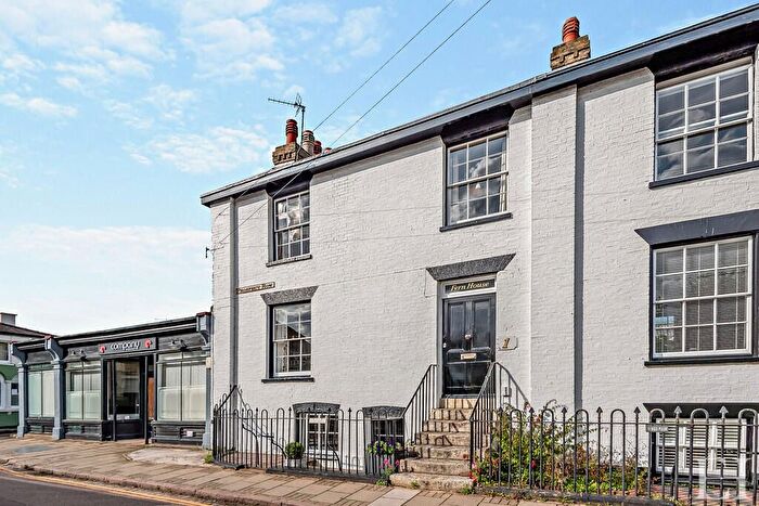 3 Bedroom Town House For Sale In Prospect Row, Cambridge, CB1