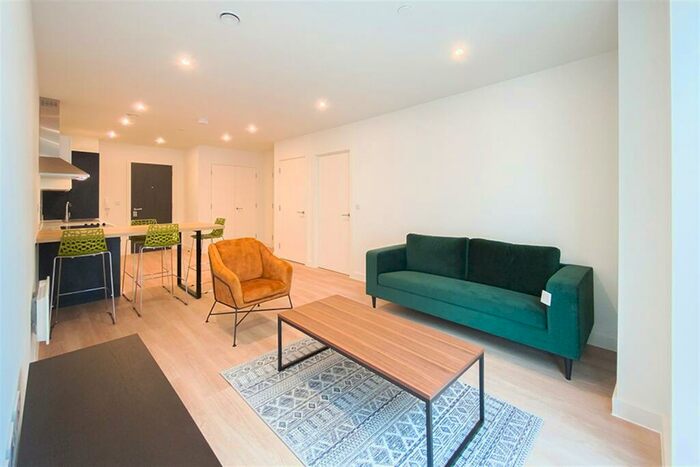 1 Bedroom Apartment To Rent In Exchange Point, M3