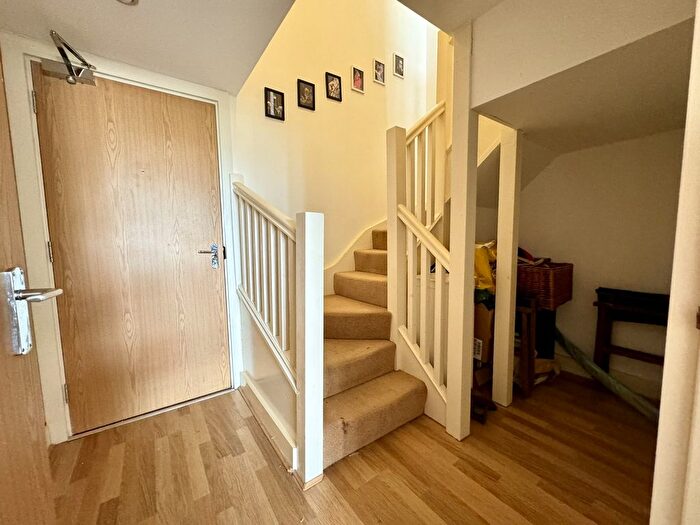1 Bedroom Flat For Sale In Kilvey Terrace, St. Thomas, Swansea, City And County Of Swansea., SA1