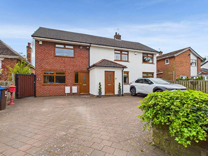 4 Bedroom Detached House For Sale In Prescot Road, Aughton, L39