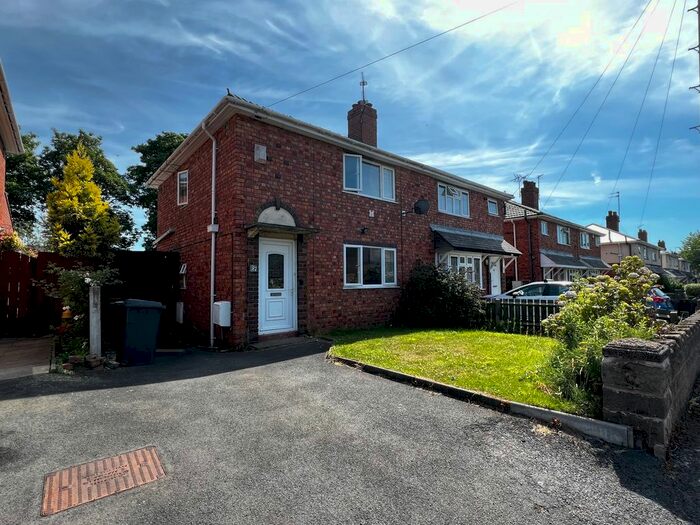 3 Bedroom Semi-Detached House To Rent In Coronation Road, Wednesfield, Wolverhampton, WV10