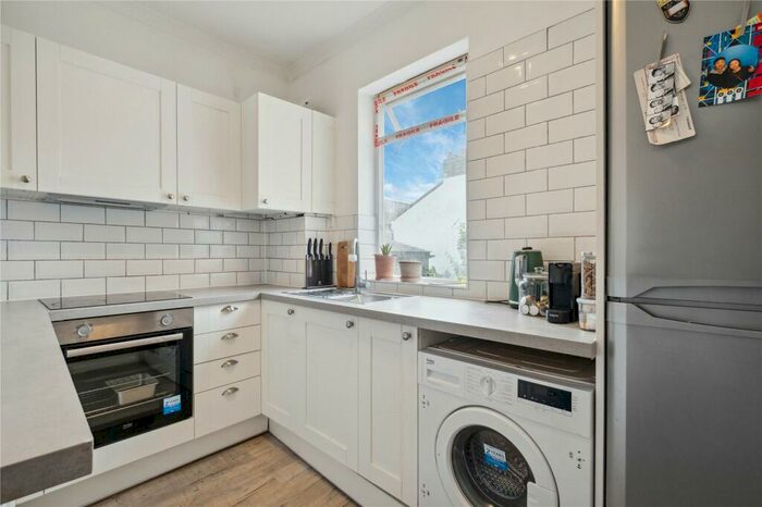 1 Bedroom Property To Rent In Shuttleworth Road, Battersea, SW11