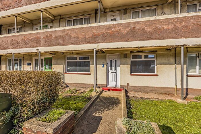 2 Bedroom Flat For Sale In London Road, Portsmouth, PO2