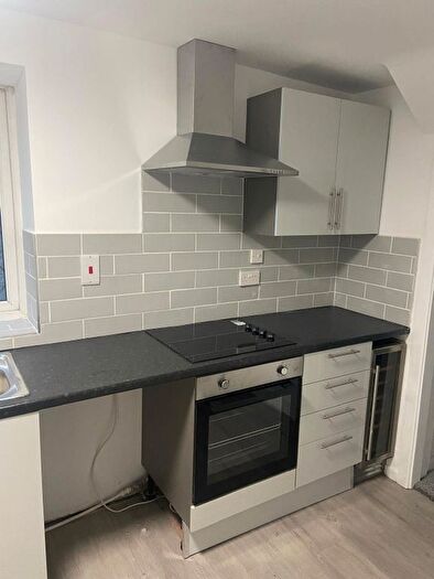 3 Bedroom Property To Rent In Hafod Street, Swansea, SA1