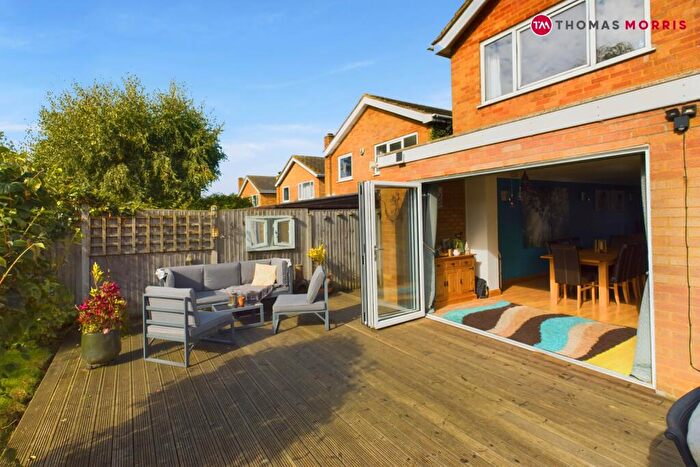4 Bedroom Detached House For Sale In Armstrong Close, Perry, Huntingdon, Cambridgeshire, PE28