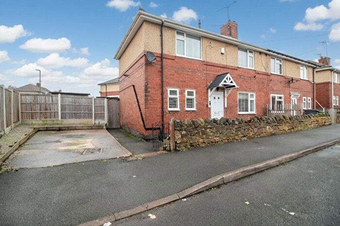 3 Bedroom Semi Detached House For Sale In Barrow Street, Staveley, S43