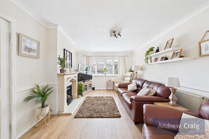 3 Bedroom Semi-Detached House For Sale In Duke Street, Gateshead, NE10