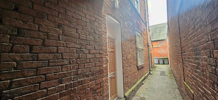 2 Bedroom Flat To Rent In Middle Gate, Newark, NG24